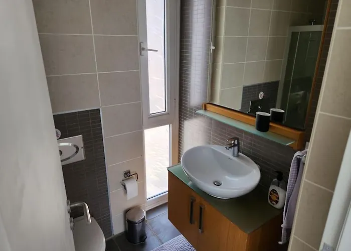 Vila Feronia A11 *