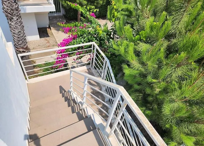 Vila Feronia A11 *