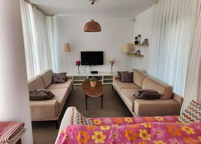 Vila Feronia A11